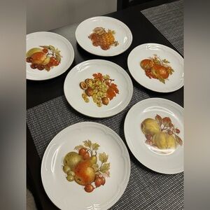 Autumn Harvest Ceramic Dinner Plate Set